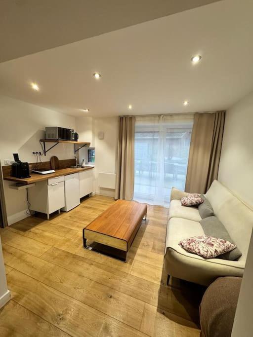Charmant Studio Vue Sur Jardin Wattignies Dış mekan fotoğraf